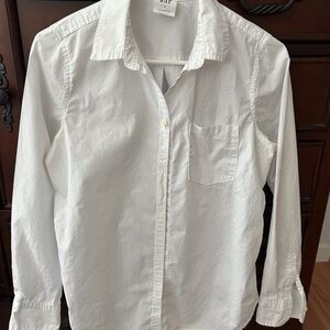 GAP White Button Down Shirt